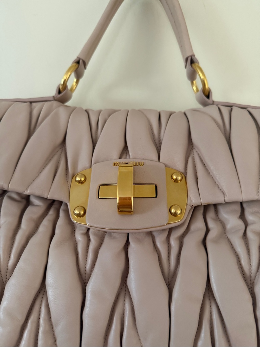 Miu Miu Quilted Pattina Leather Shoulder Bag in Cipria with Gold Hardware - Picture 2 of 12